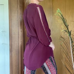 I.N. San Francisco maroon top